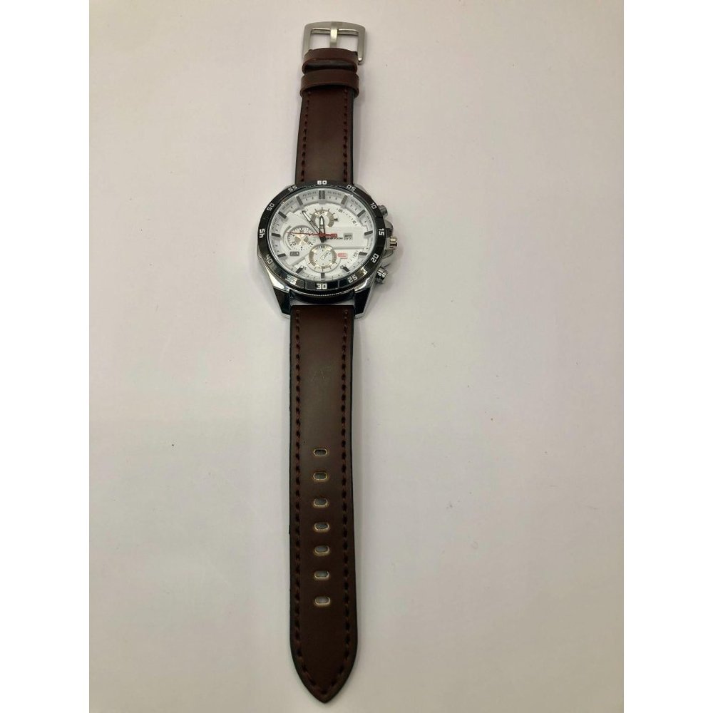 New Watch Free of Defects and scratches - Picture 2 of 5